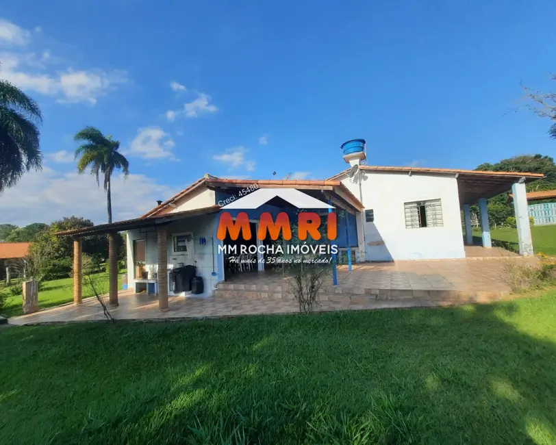 Foto 5 de Chácara com 2 quartos à venda, 145m2 em Aracoiaba Da Serra - SP