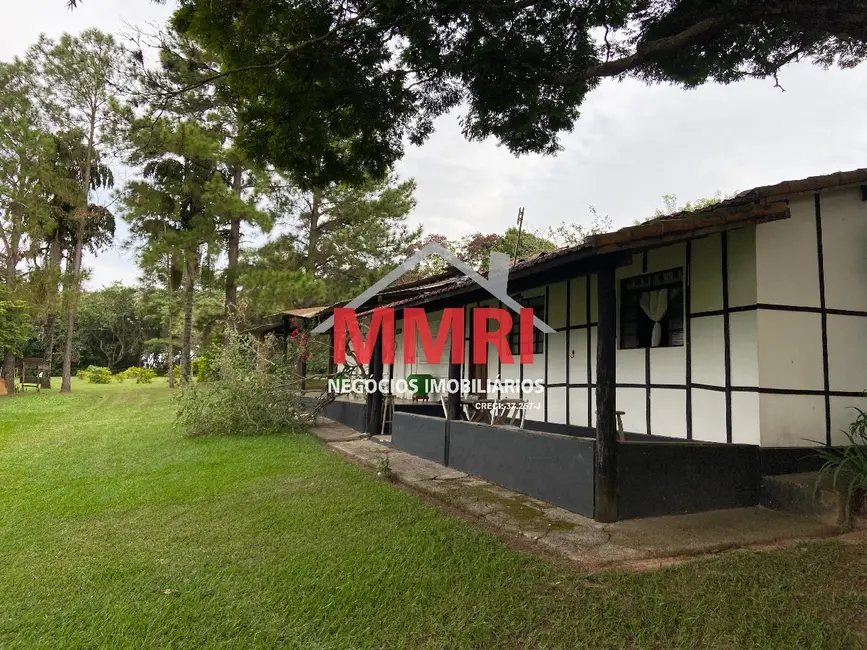 Sítio / Rancho com 6 quartos à venda, 600m2 em Iperozinho, Capela Do Alto - SP - imagem 2 Foto 2 de Sítio / Rancho com 6 quartos à venda, 600m2 em Iperozinho, Capela Do Alto - SP