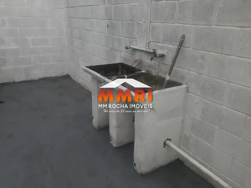 Foto 4 de Armazém / Galpão à venda, 216m2 em Vila Santo Antônio, Votorantim - SP