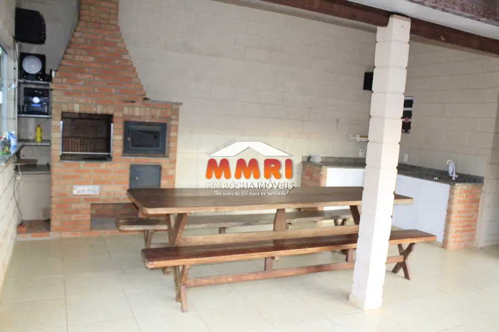 Foto 6 de Chácara com 4 quartos à venda, 350m2 em Aracoiaba Da Serra - SP