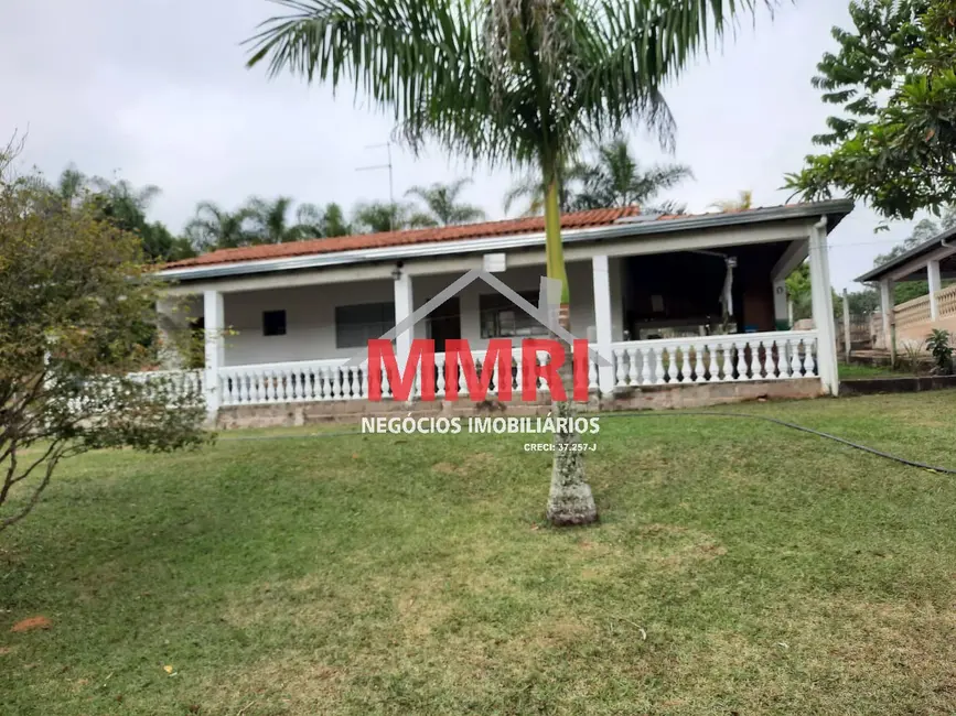 Foto 1 de Sítio / Rancho com 3 quartos à venda, 90m2 em Aracoiaba Da Serra - SP