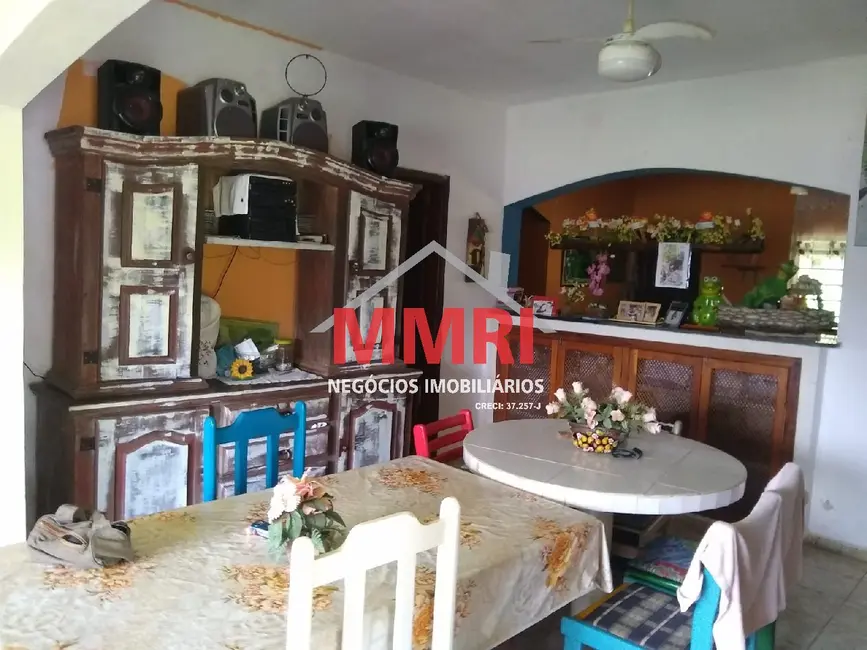 Chácara com 2 quartos à venda, 200m2 em Peruibe - SP - imagem 2 Foto 2 de Chácara com 2 quartos à venda, 200m2 em Peruibe - SP