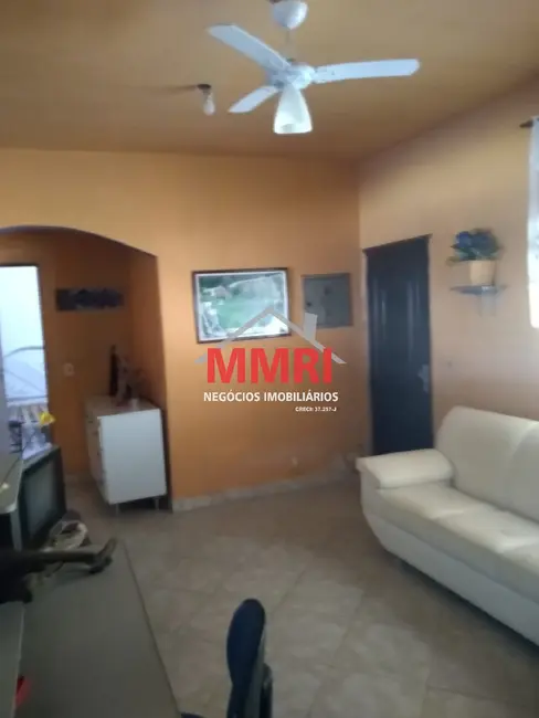 Chácara com 2 quartos à venda, 200m2 em Peruibe - SP - imagem 4 Foto 4 de Chácara com 2 quartos à venda, 200m2 em Peruibe - SP