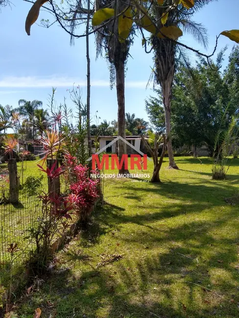 Chácara com 2 quartos à venda, 200m2 em Peruibe - SP - imagem 1 Foto 1 de Chácara com 2 quartos à venda, 200m2 em Peruibe - SP