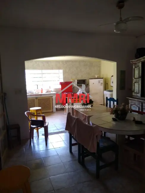 Chácara com 2 quartos à venda, 200m2 em Peruibe - SP - imagem 5 Foto 5 de Chácara com 2 quartos à venda, 200m2 em Peruibe - SP