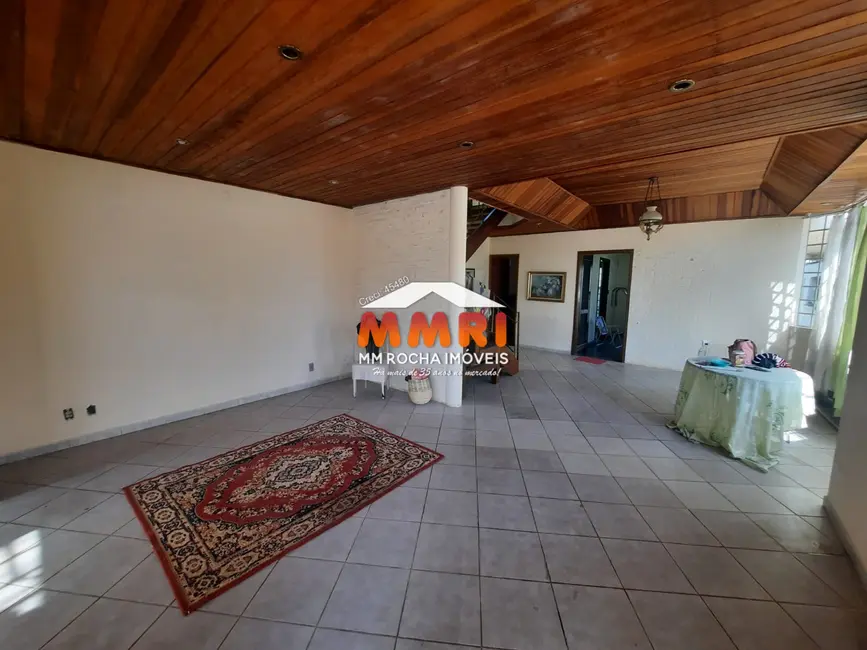 Foto 4 de Casa com 4 quartos à venda, 350m2 em Centro, Aracoiaba Da Serra - SP