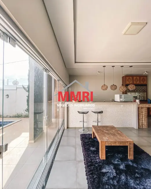 Foto 5 de Casa com 2 quartos à venda e para alugar, 138m2 em Aracoiaba Da Serra - SP