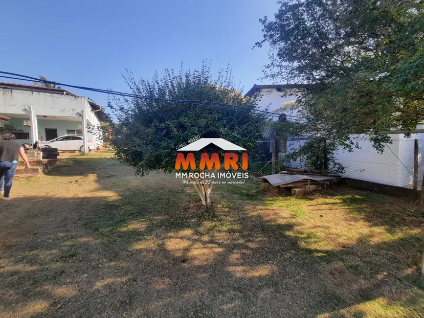 Foto 8 de Chácara com 4 quartos à venda, 1050m2 em Aracoiaba Da Serra - SP