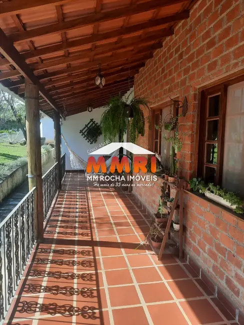 Foto 4 de Sítio / Rancho com 3 quartos à venda, 300m2 em Aracoiaba Da Serra - SP