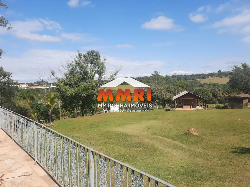 Foto 5 de Sítio / Rancho com 3 quartos à venda, 300m2 em Aracoiaba Da Serra - SP