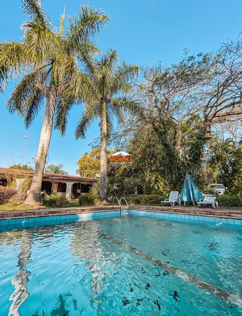 Foto 1 de Chácara com 4 quartos à venda, 600m2 em Aracoiaba Da Serra - SP