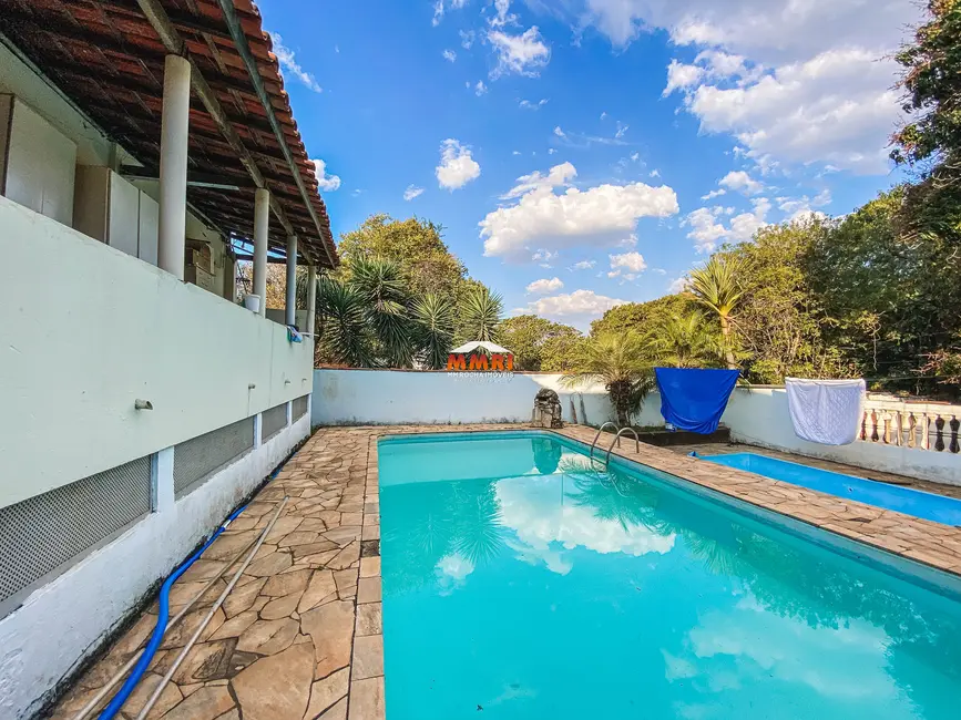 Foto 4 de Chácara com 3 quartos à venda, 300m2 em Aracoiaba Da Serra - SP