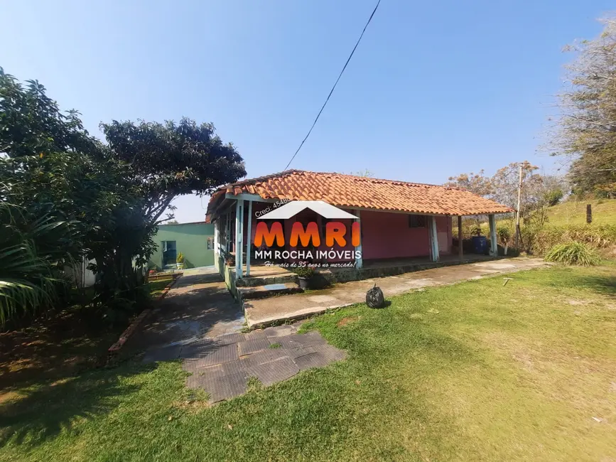 Foto 1 de Chácara com 2 quartos à venda, 400m2 em Área Rural de Votorantim, Votorantim - SP