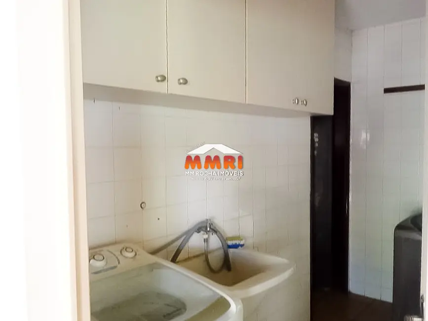 Foto 3 de Chácara com 3 quartos à venda, 318m2 em Aracoiaba Da Serra - SP