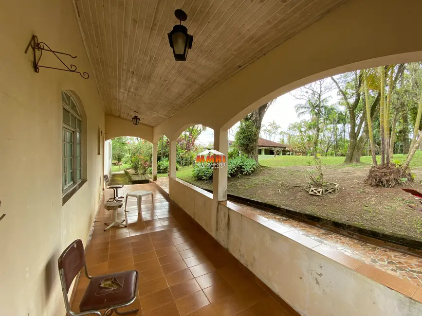 Sítio / Rancho com 3 quartos à venda, 450m2 em Aracoiaba Da Serra - SP - imagem 5 Foto 5 de Sítio / Rancho com 3 quartos à venda, 450m2 em Aracoiaba Da Serra - SP