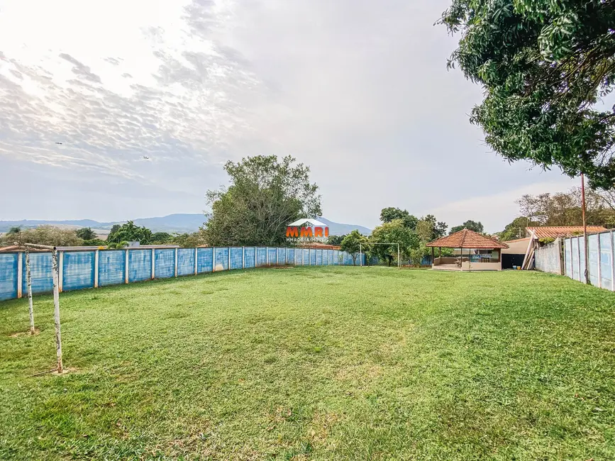 Foto 1 de Terreno / Lote à venda, 1000m2 em Aracoiaba Da Serra - SP