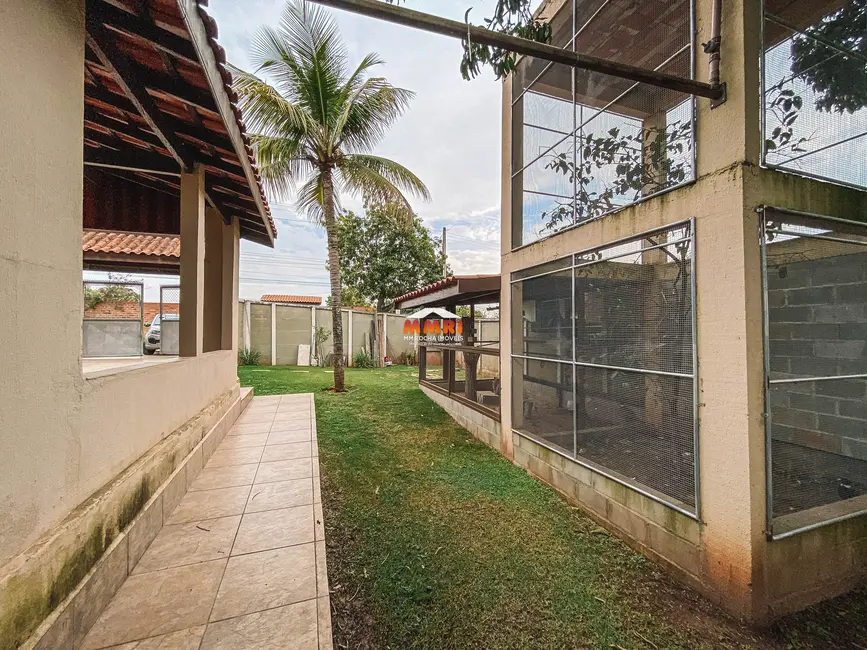 Foto 4 de Chácara com 3 quartos à venda, 1000m2 em Aracoiaba Da Serra - SP