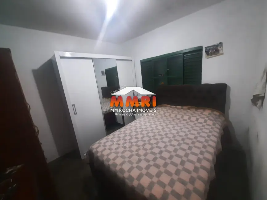 Foto 5 de Casa com 2 quartos à venda, 280m2 em Aracoiaba Da Serra - SP