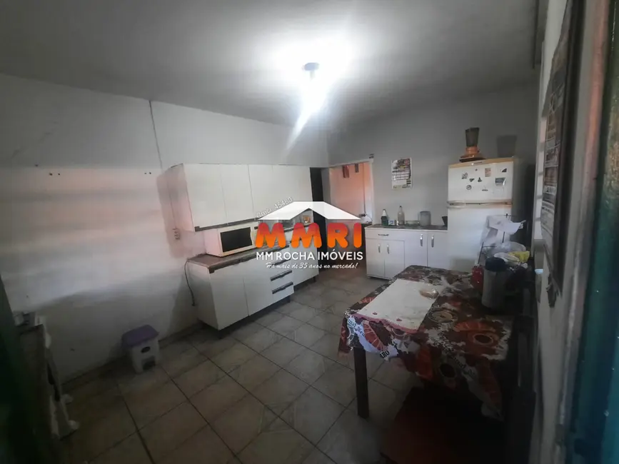 Foto 6 de Casa com 2 quartos à venda, 280m2 em Aracoiaba Da Serra - SP