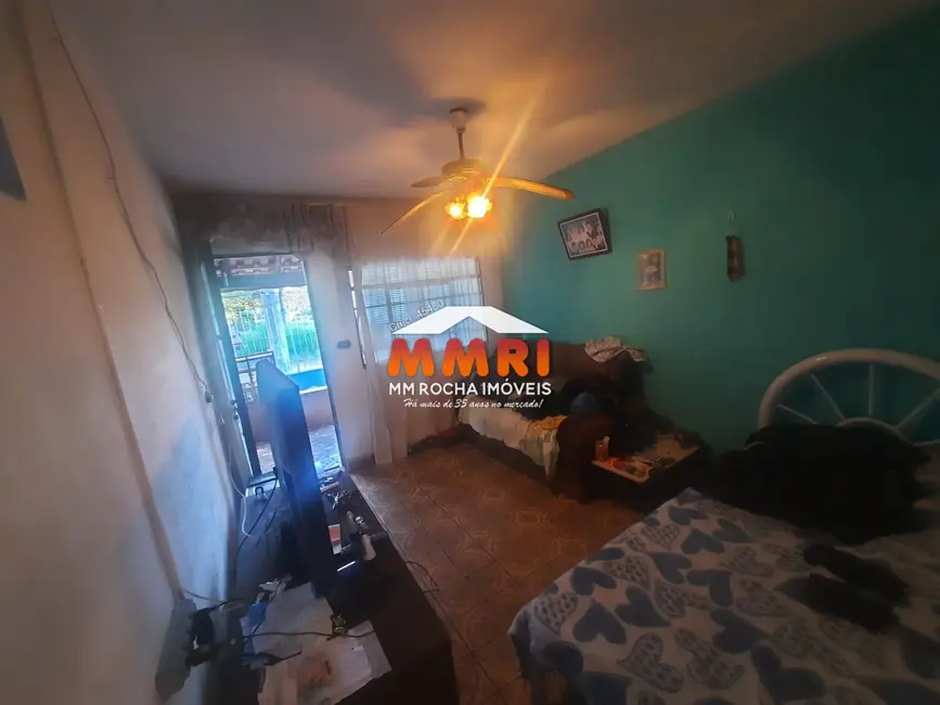 Foto 3 de Casa com 2 quartos à venda, 280m2 em Aracoiaba Da Serra - SP