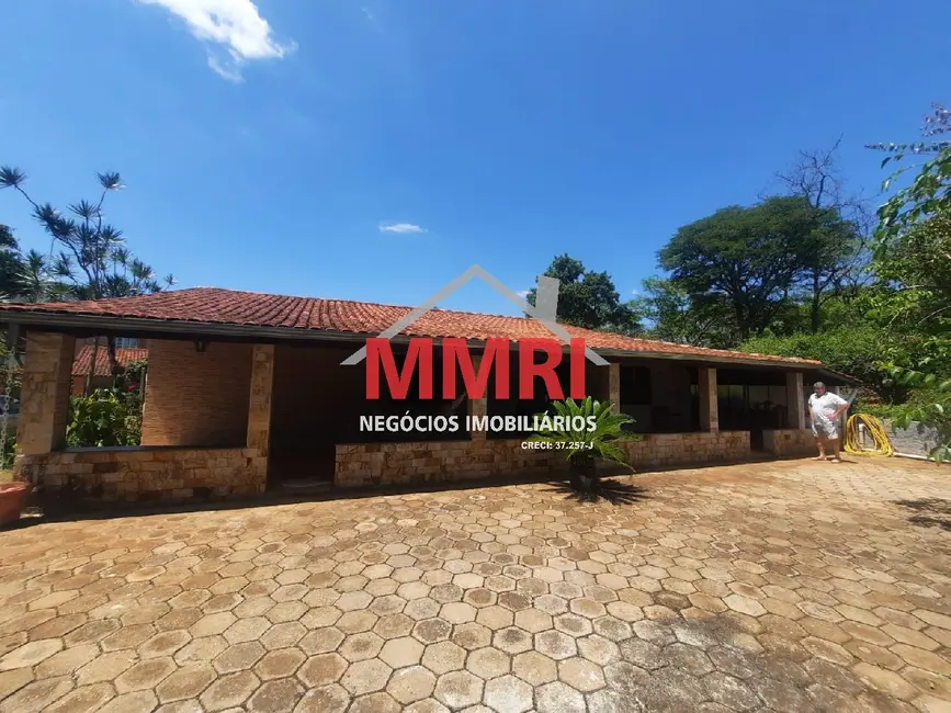 Foto 1 de Chácara com 7 quartos à venda, 400m2 em Aracoiaba Da Serra - SP