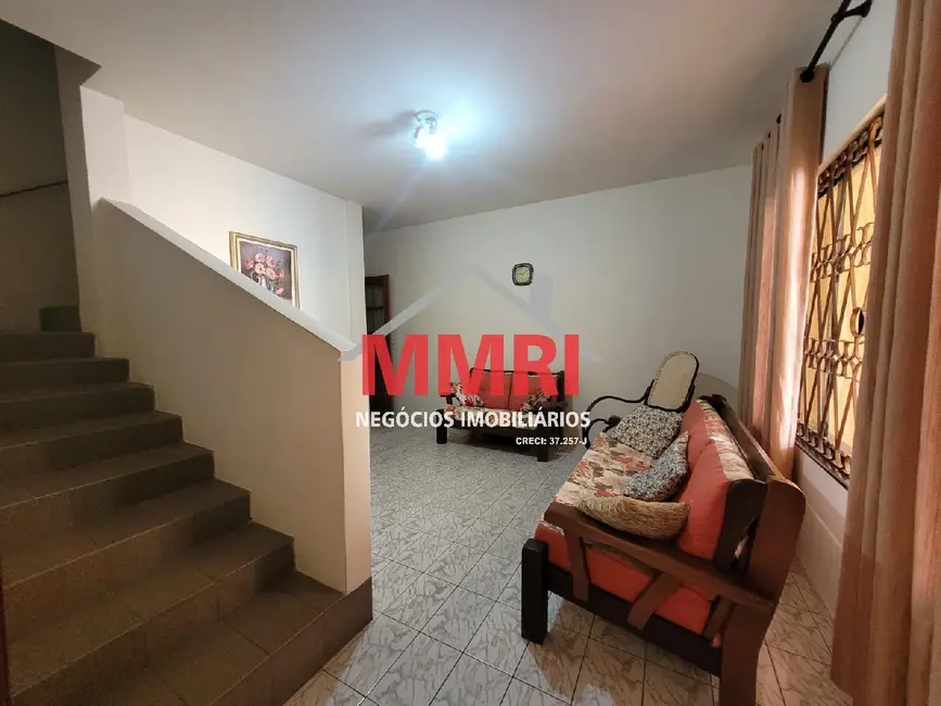 Casa com 4 quartos à venda, 191m2 em Jardim Simus, Sorocaba - SP - imagem 3 Foto 3 de Casa com 4 quartos à venda, 191m2 em Jardim Simus, Sorocaba - SP
