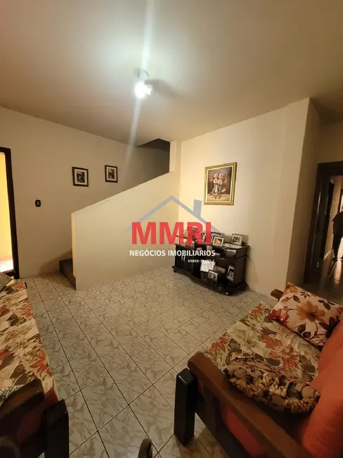 Casa com 4 quartos à venda, 191m2 em Jardim Simus, Sorocaba - SP - imagem 4 Foto 4 de Casa com 4 quartos à venda, 191m2 em Jardim Simus, Sorocaba - SP