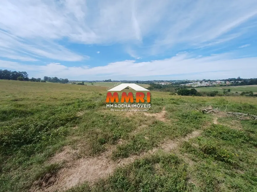 Foto 2 de Terreno / Lote à venda, 162000m2 em Aracoiaba Da Serra - SP