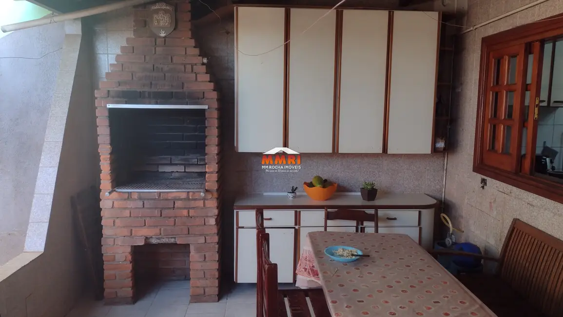 Foto 1 de Casa com 3 quartos à venda, 195m2 em Centro, Tatui - SP