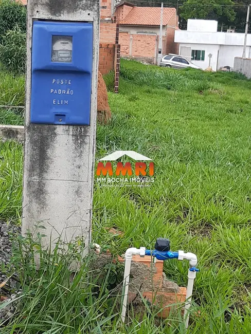 Foto 4 de Terreno / Lote à venda, 250m2 em Aracoiaba Da Serra - SP