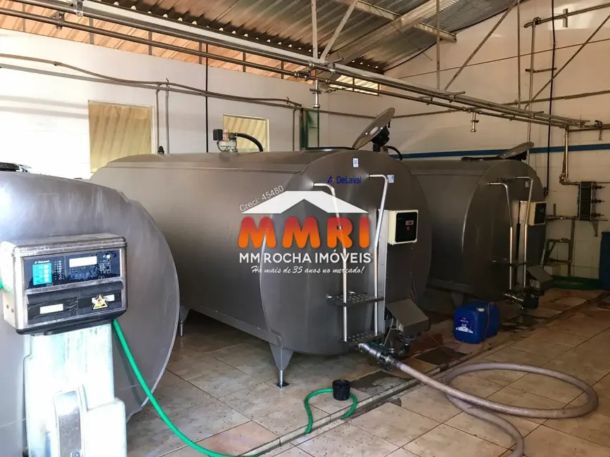 Foto 7 de Fazenda / Haras à venda, 882m2 em Bom Despacho - MG