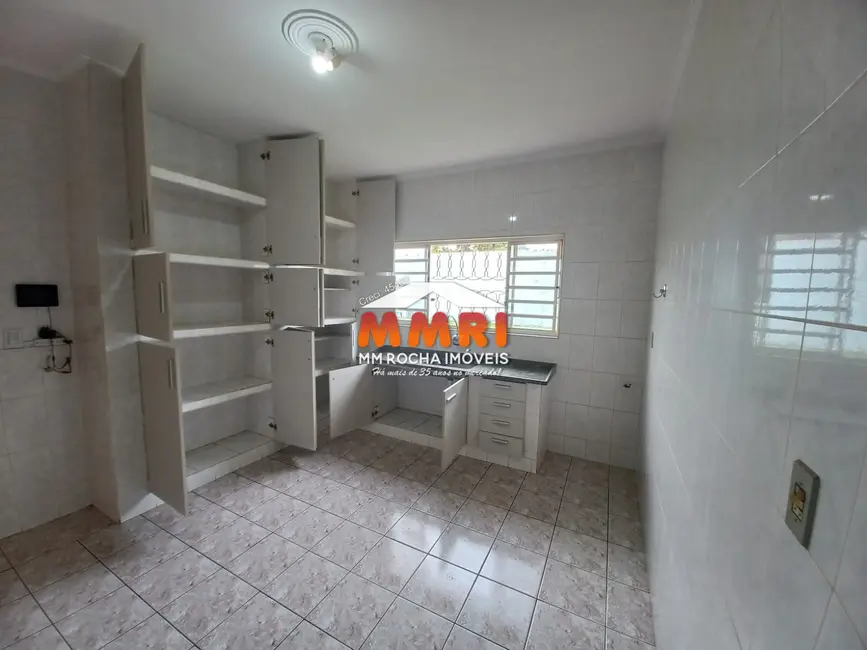 Foto 9 de Chácara com 3 quartos à venda, 1000m2 em Aracoiaba Da Serra - SP