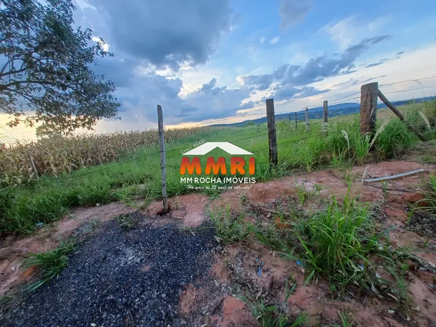 Foto 3 de Terreno / Lote à venda, 55000m2 em Aracoiaba Da Serra - SP