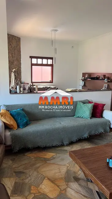 Foto 7 de Casa com 3 quartos à venda, 500m2 em Centro, Capela Do Alto - SP