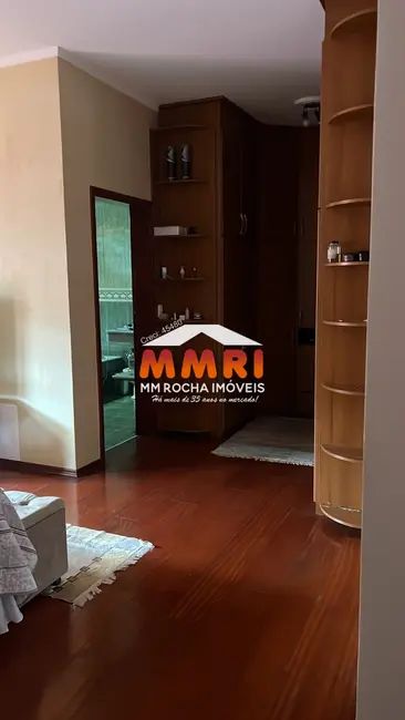 Foto 9 de Casa com 3 quartos à venda, 500m2 em Centro, Capela Do Alto - SP