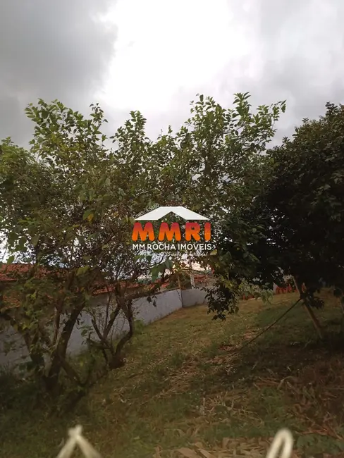 Foto 11 de Chácara com 8 quartos à venda, 3000m2 em Aracoiaba Da Serra - SP
