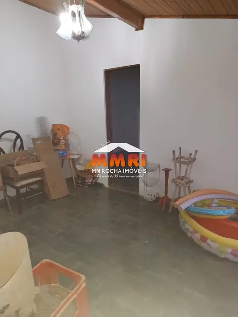 Foto 16 de Chácara com 8 quartos à venda, 3000m2 em Aracoiaba Da Serra - SP
