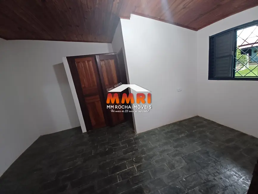 Foto 4 de Chácara com 8 quartos à venda, 3000m2 em Aracoiaba Da Serra - SP