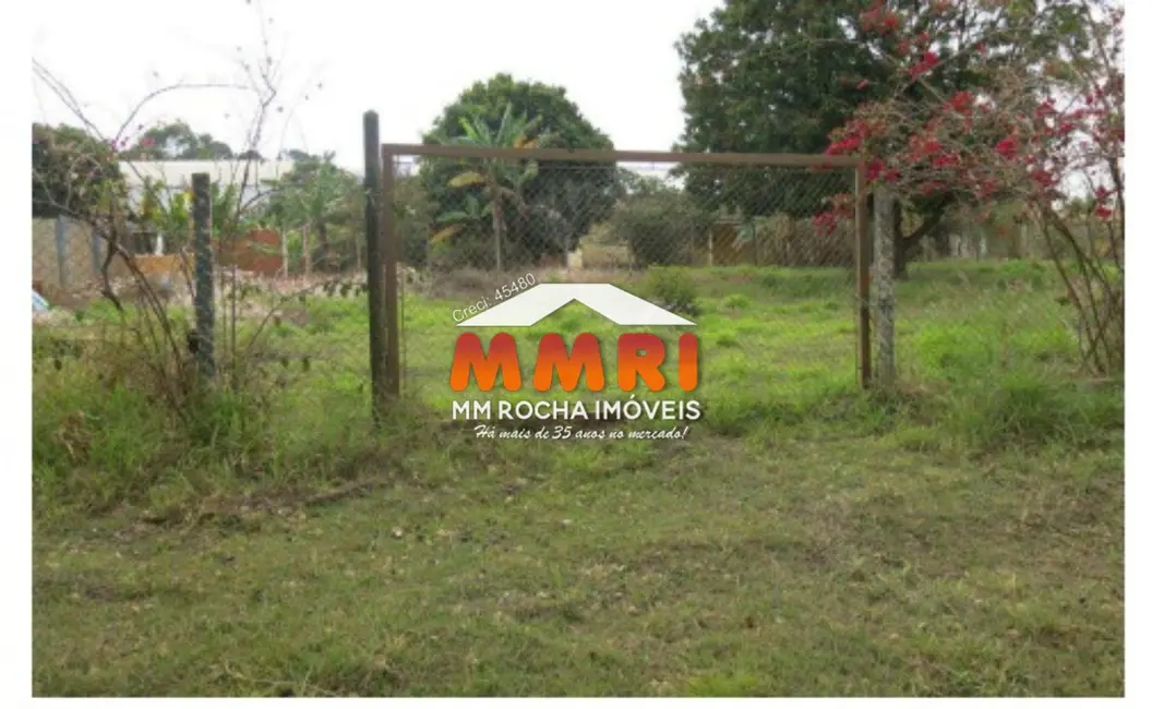 Foto 1 de Terreno / Lote à venda, 800m2 em Aracoiaba Da Serra - SP