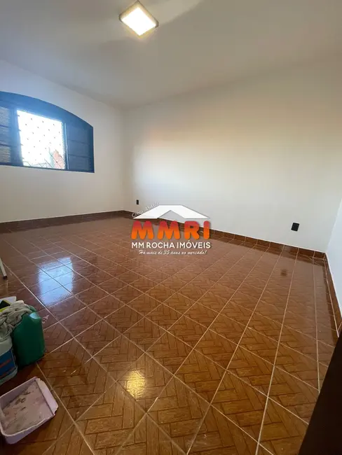 Casa com 2 quartos à venda, 119m2 em Jardim Itanguá, Sorocaba - SP - imagem 7 Foto 7 de Casa com 2 quartos à venda, 119m2 em Jardim Itanguá, Sorocaba - SP