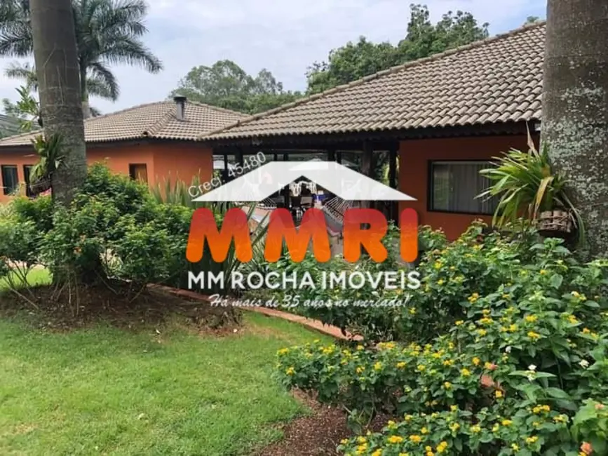 Foto 3 de Fazenda / Haras à venda, 942m2 em Área Rural de Patrocínio, Patrocinio - MG