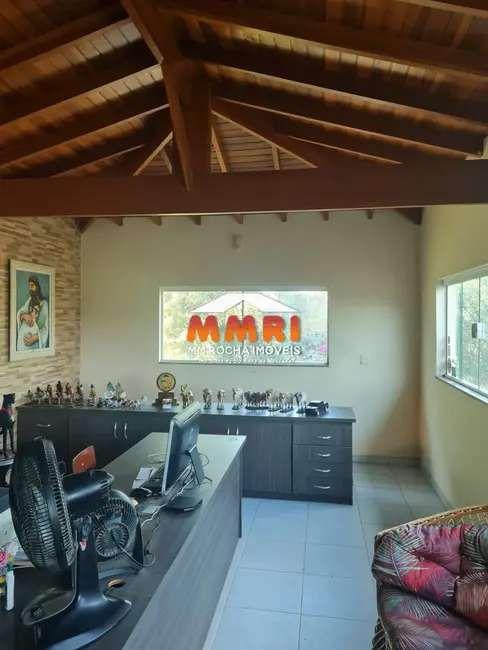Chácara com 3 quartos à venda, 2000m2 em Aracoiaba Da Serra - SP - imagem 7 Foto 7 de Chácara com 3 quartos à venda, 2000m2 em Aracoiaba Da Serra - SP