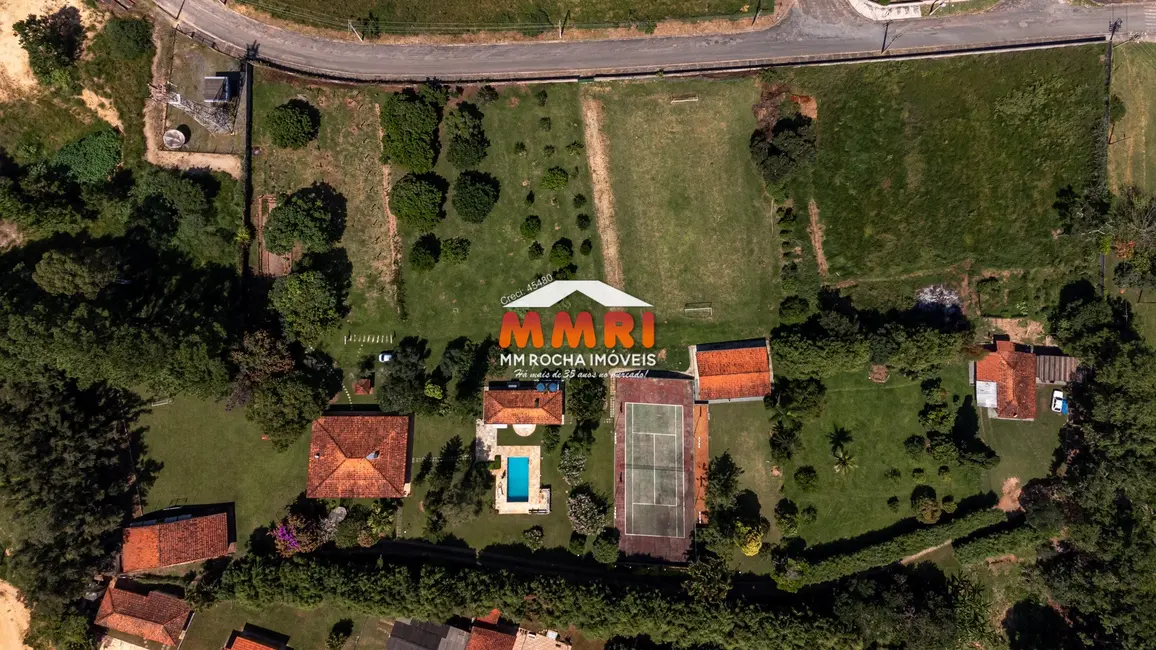 Chácara com 9 quartos à venda, 18865m2 em Centro, Sarapui - SP - imagem 6 Foto 6 de Chácara com 9 quartos à venda, 18865m2 em Centro, Sarapui - SP