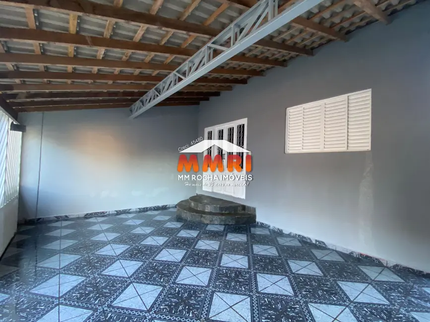 Foto 1 de Casa com 3 quartos à venda, 150m2 em Centro, Aracoiaba Da Serra - SP