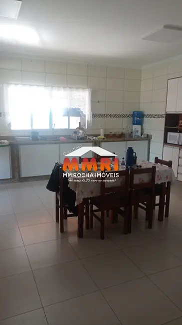 Foto 7 de Casa com 2 quartos à venda, 598m2 em Aracoiaba Da Serra - SP