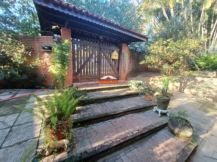 Foto 3 de Chácara com 3 quartos à venda, 1000m2 em Aracoiaba Da Serra - SP