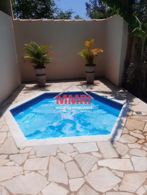 Chácara com 3 quartos à venda, 400m2 em Sarapui - SP - imagem 4 Foto 4 de Chácara com 3 quartos à venda, 400m2 em Sarapui - SP