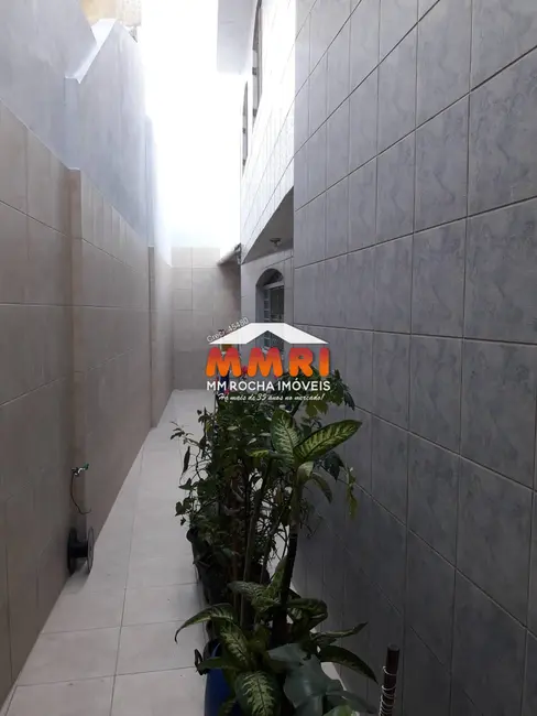 Casa com 3 quartos à venda, 127m2 em Jardim Guairaca, São Paulo - SP - imagem 5 Foto 5 de Casa com 3 quartos à venda, 127m2 em Jardim Guairaca, São Paulo - SP