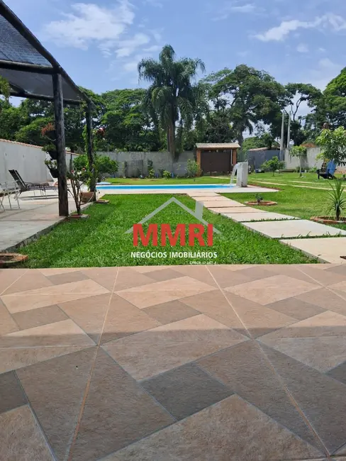 Foto 1 de Chácara com 3 quartos à venda, 230m2 em Aracoiaba Da Serra - SP