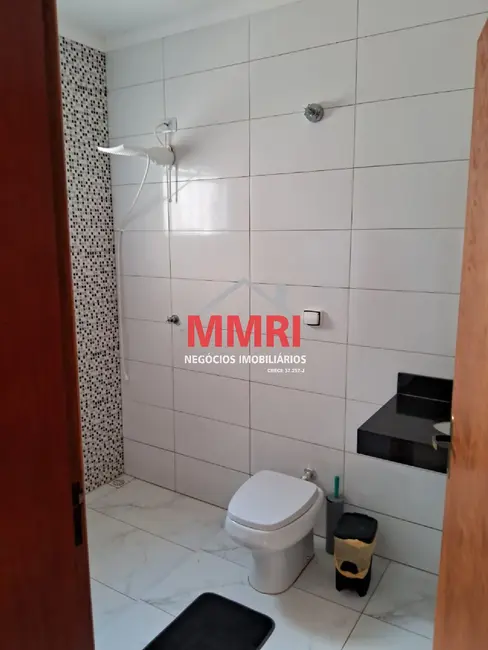 Foto 2 de Chácara com 3 quartos à venda, 230m2 em Aracoiaba Da Serra - SP